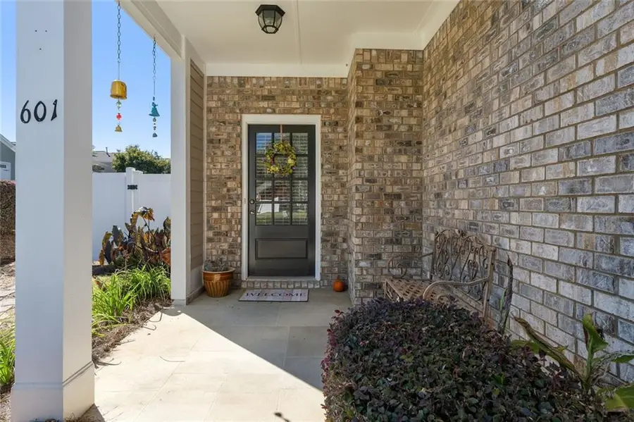 601 Abbey Drive, Woodstock, GA 30188 - #3