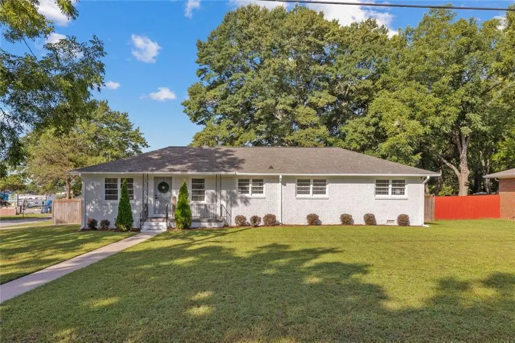 132 Clifford Street, Loganville, GA 30052 - #1