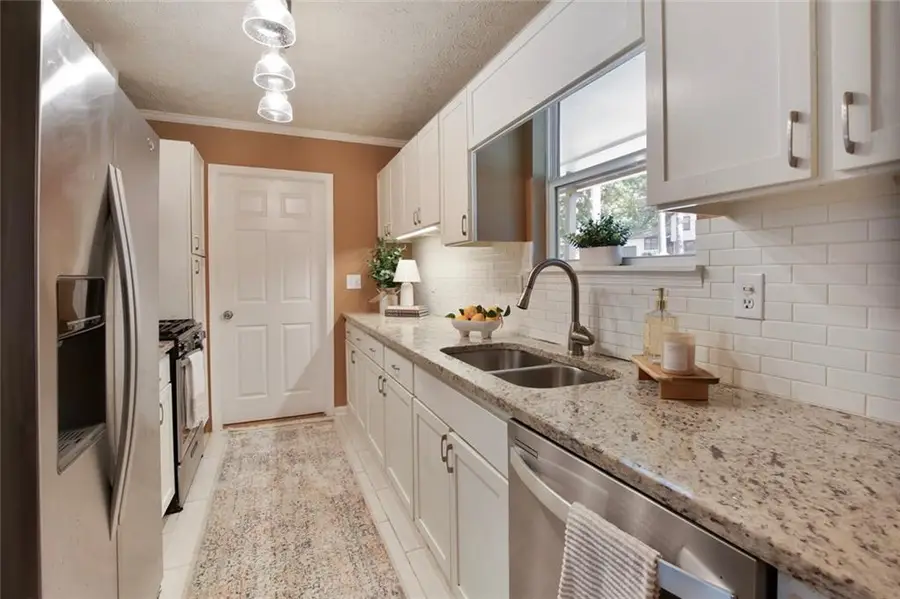 2494 Rhoanoke Drive, Duluth, GA 30096 - #3