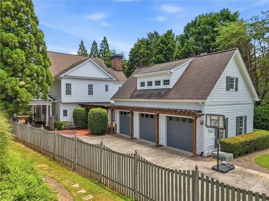 3901 Hazelhurst Drive, Marietta, GA 30066 - #3