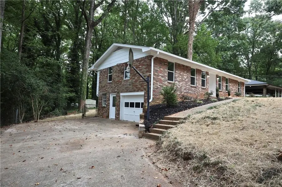 3941 Canterbury Walk, Douglasville, GA 30135 - #3