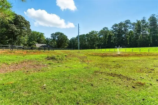 4990 Hill Road Nw, Acworth, GA 30101