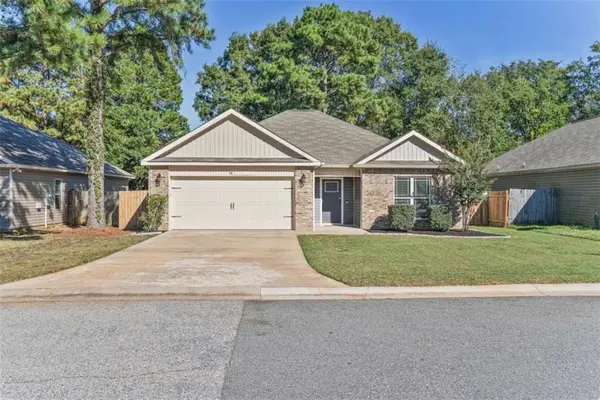 102 Hughes Drive, Warner Robins, GA 31093