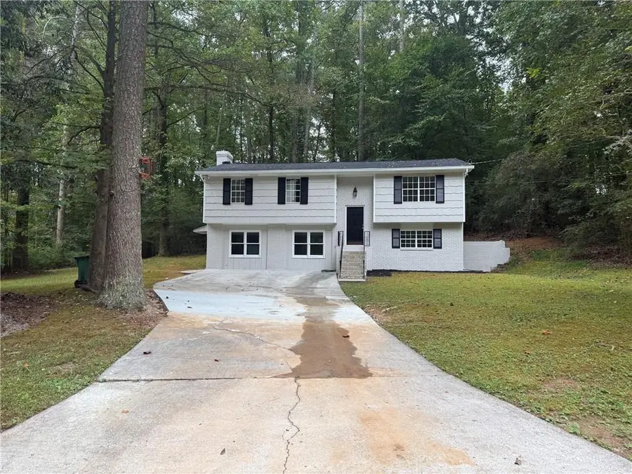 5959 Simone Drive, Stone Mountain, GA 30087 - #3
