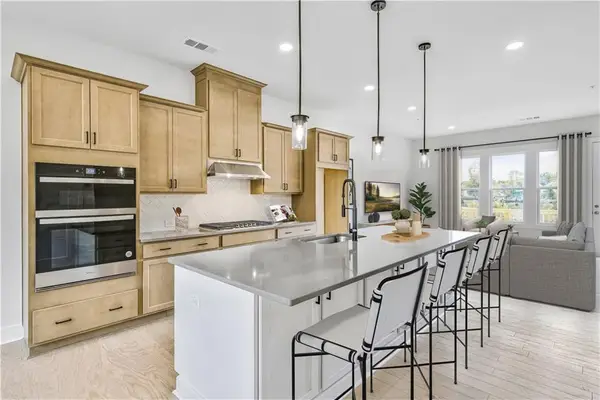 2638 Camphor Crossing #80, Smyrna, GA 30080