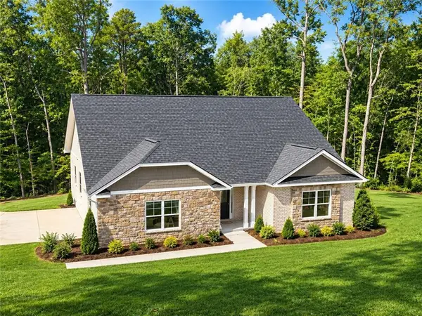 3334 Siena Place, Douglasville, GA 30135
