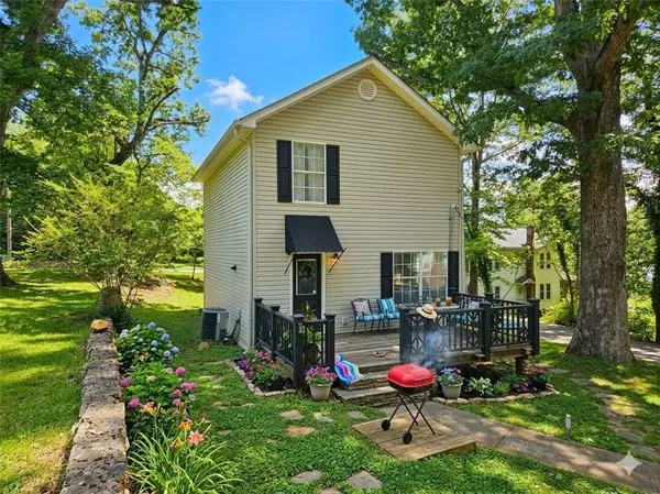 1326 Park Hill Drive, Gainesville, GA 30501