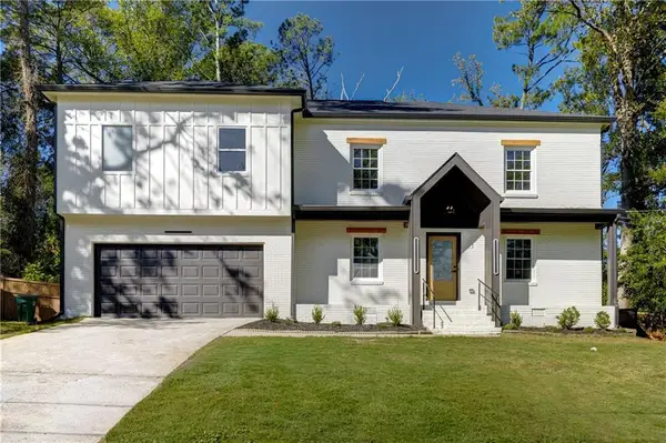 3820 Lake Drive Se, Smyrna, GA 30082