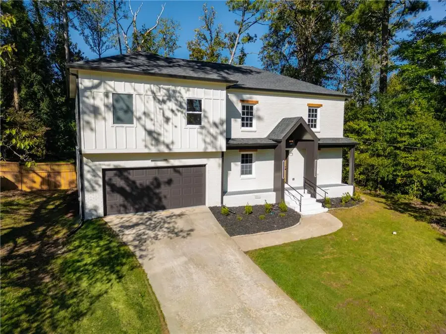 3820 Lake Drive Se, Smyrna, GA 30082 - #3