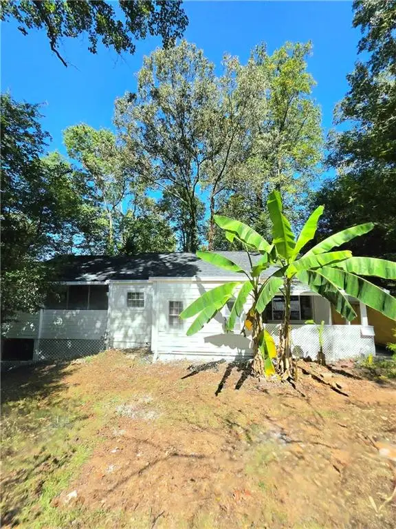 1057 Washington Avenue, East Point, GA 30344