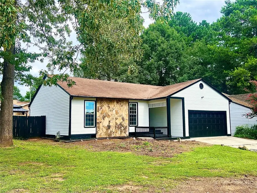 2034 Corners Cir, Lithonia, GA 30058 - #3