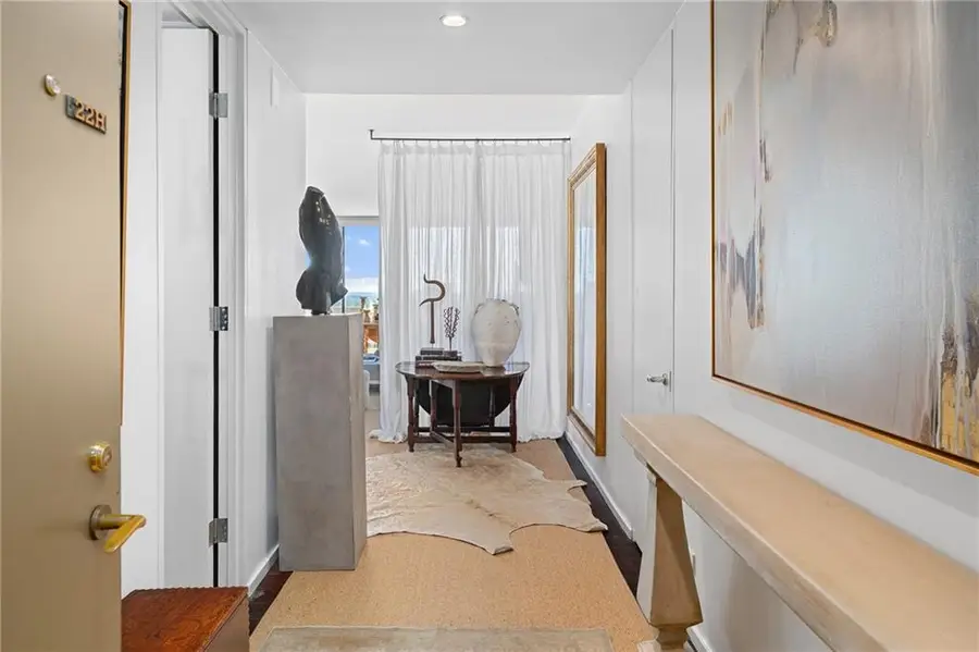 2575 Peachtree Road Ne #22H, Atlanta, GA 30305 - #2