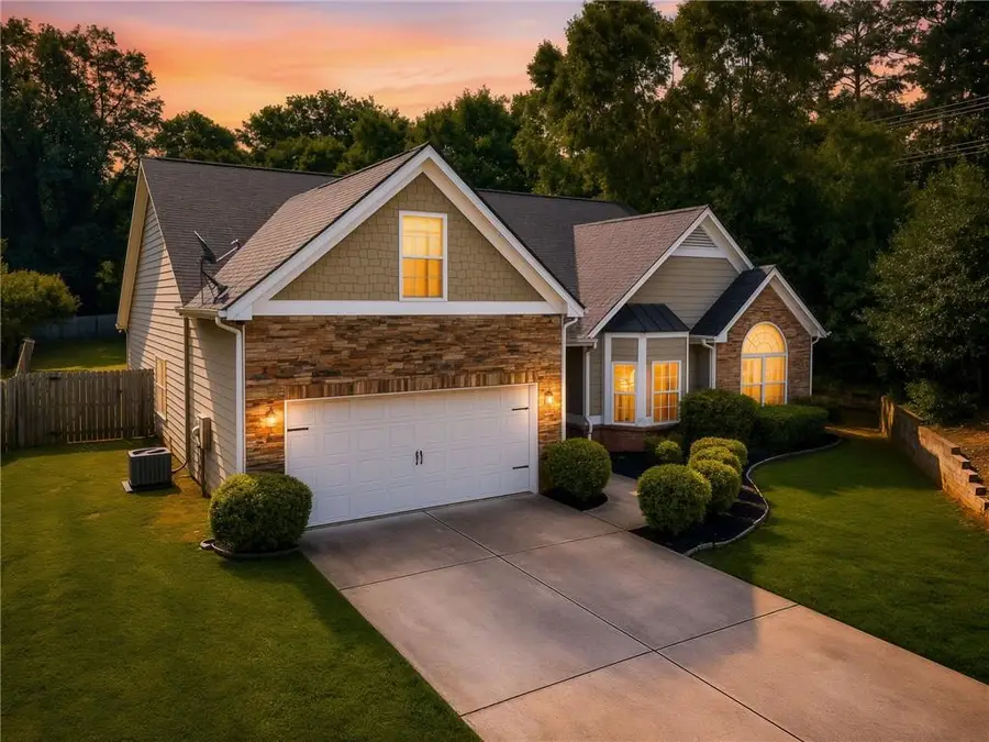 6204 Cove Creek Drive, Flowery Branch, GA 30542 - #2