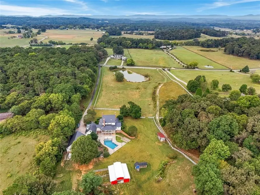 171 School House Road Ne, Calhoun, GA 30701 - #2