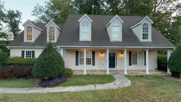 2260 Misty Oaks Drive, Buford, GA 30519
