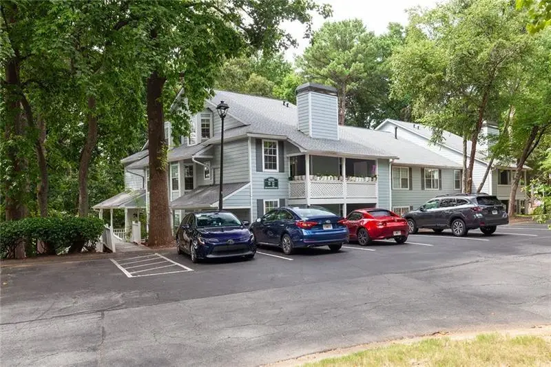 4080 Riverlook Parkway Se #201, Marietta, GA 30067 - #2