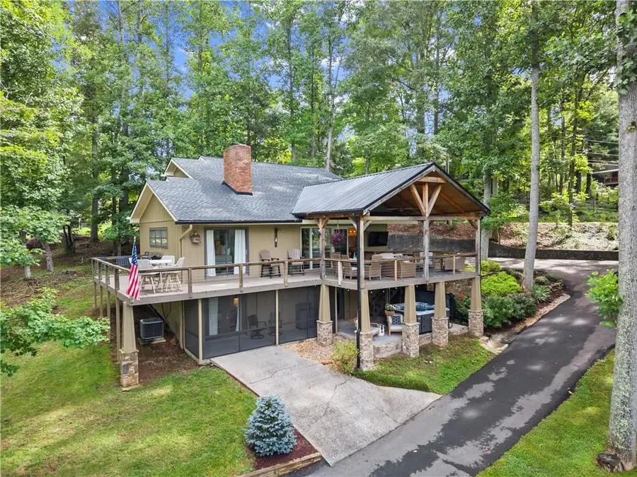 3755 Woods Creek Drive, Young Harris, GA 30582 - #3