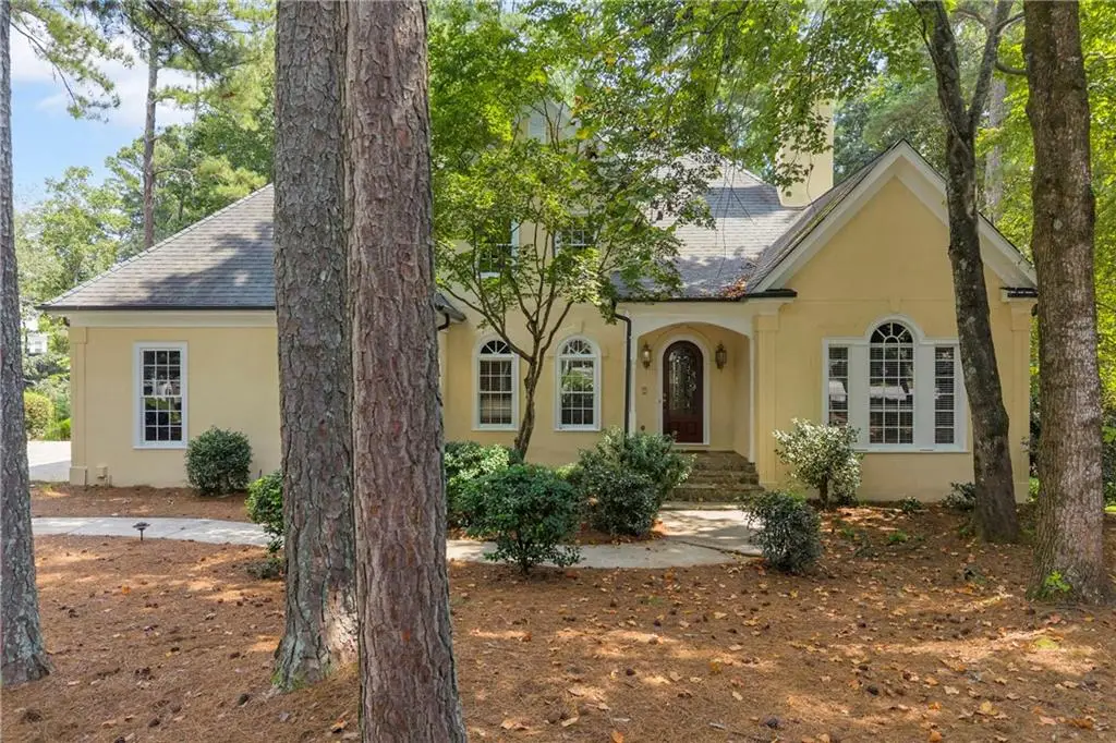1070 Abingdon Lane, Johns Creek, GA 30022 - #1
