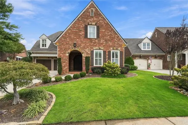 318 Lakeside Trace, Canton, GA 30115