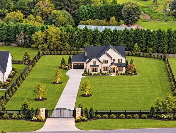 1736 Lee Peters Road, Loganville, GA 30052