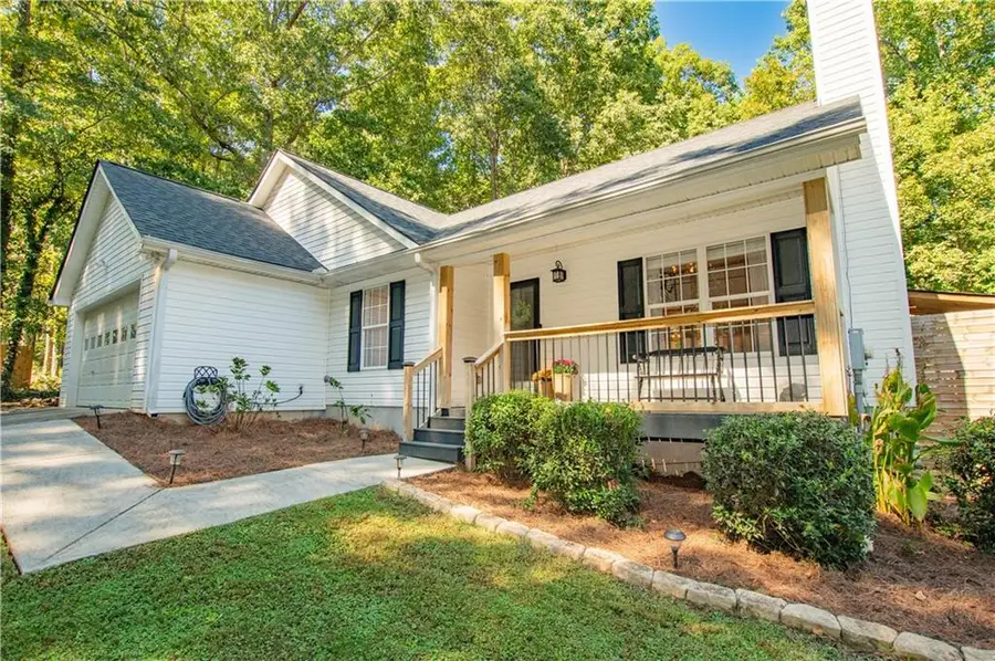 5727 Kings Court, Bethlehem, GA 30620 - #3