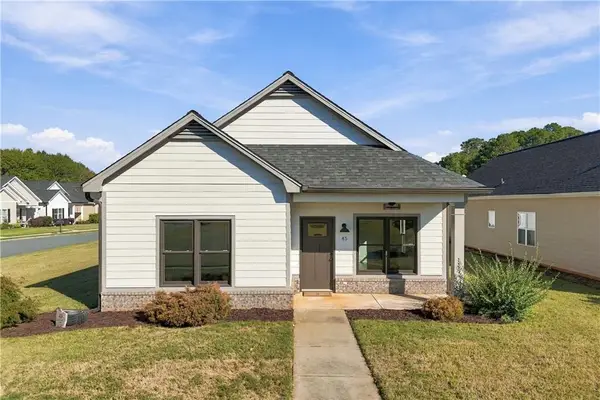 45 Courtyard Lane, Cartersville, GA 30120