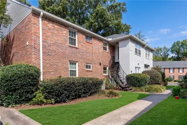 6700 Roswell Road #15D, Sandy Springs, GA 30328