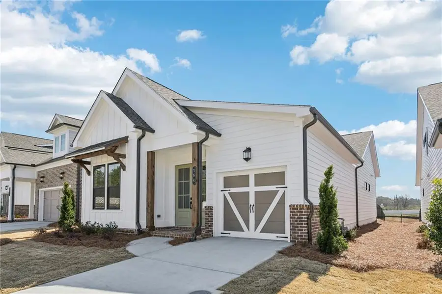 677 Beechwood Way, Hoschton, GA 30548 - #2