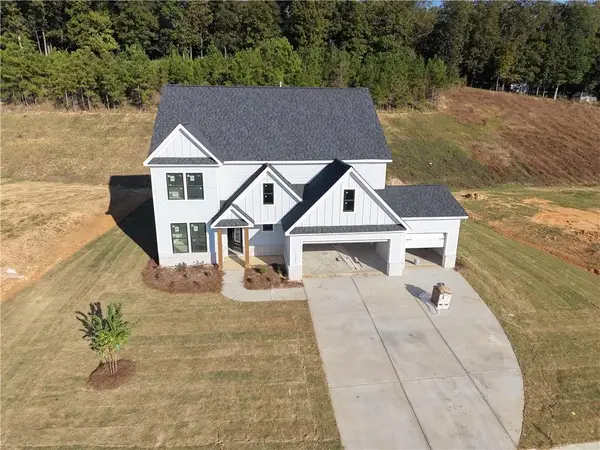 122 Blossom Lane Circle, Calhoun, GA 30701