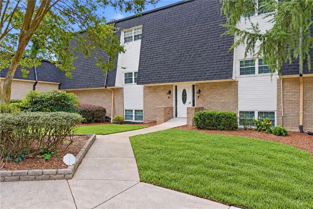 5455 Chemin De Vie, Sandy Springs, GA 30342 - #1