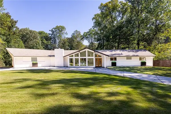 5865 Long Island Drive Nw, Sandy Springs, GA 30328