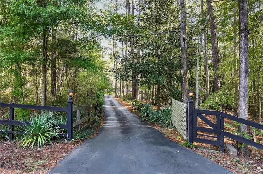 35 Point North Drive, Hogansville, GA 30230 - #3