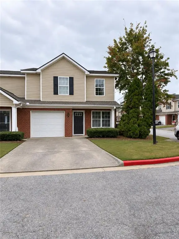 302 Tara Commons Circle, Loganville, GA 30052