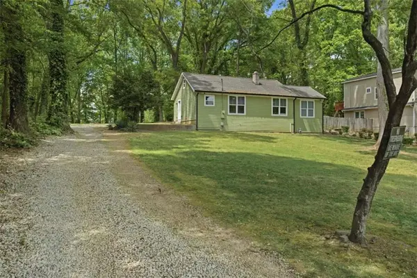 3051 Springdale Rd, Hapeville, GA 30354