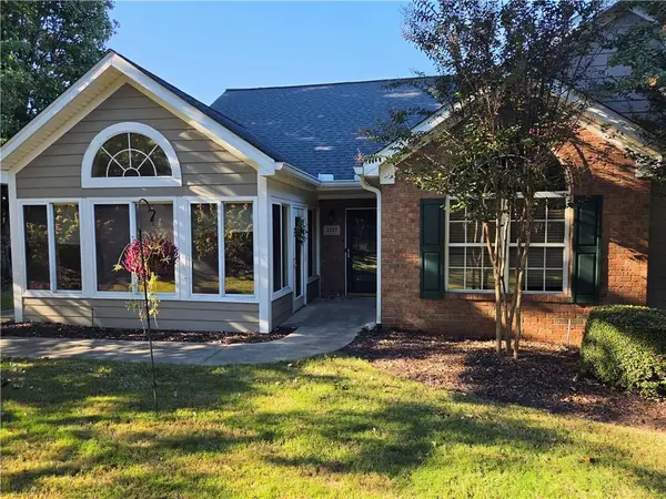2227 Orchard Place, Roswell, GA 30076