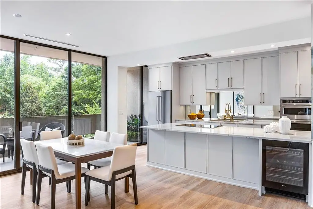 2575 Peachtree Road Nw #6G, Atlanta, GA 30305 - #1