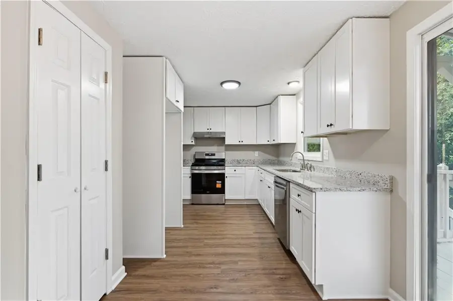 1455 Parkmont Drive, Roswell, GA 30076 - #3