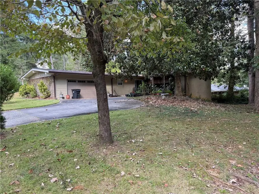 2550 Headland Drive, East Point, GA 30344 - #2