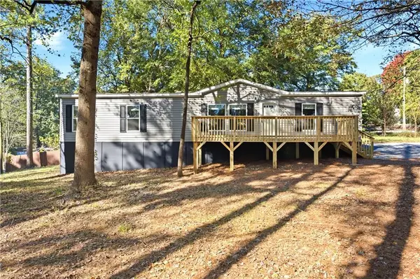 470 Gold Hill Drive Se, Acworth, GA 30102
