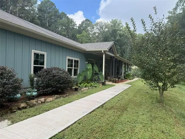 7075 Cascade Palmetto Highway, Chattahoochee Hills, GA 30268