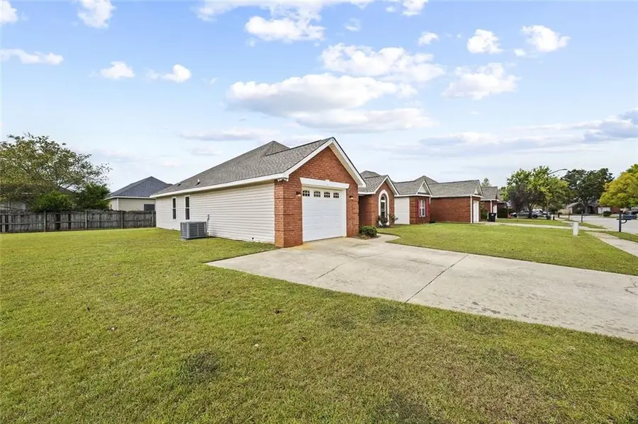 111 Alexandria Court, Byron, GA 31008 - #3