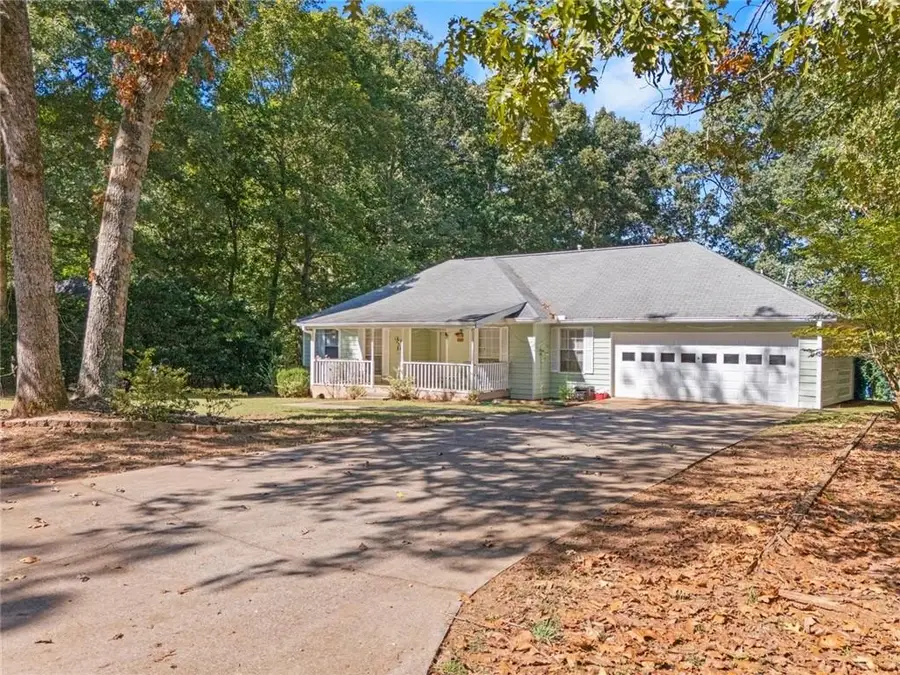 2950 Wildrose Court, Hampton, GA 30228 - #2