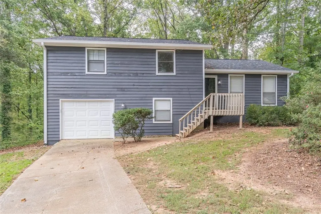 4996 Wycliffe Drive, Stone Mountain, GA 30087 - #1