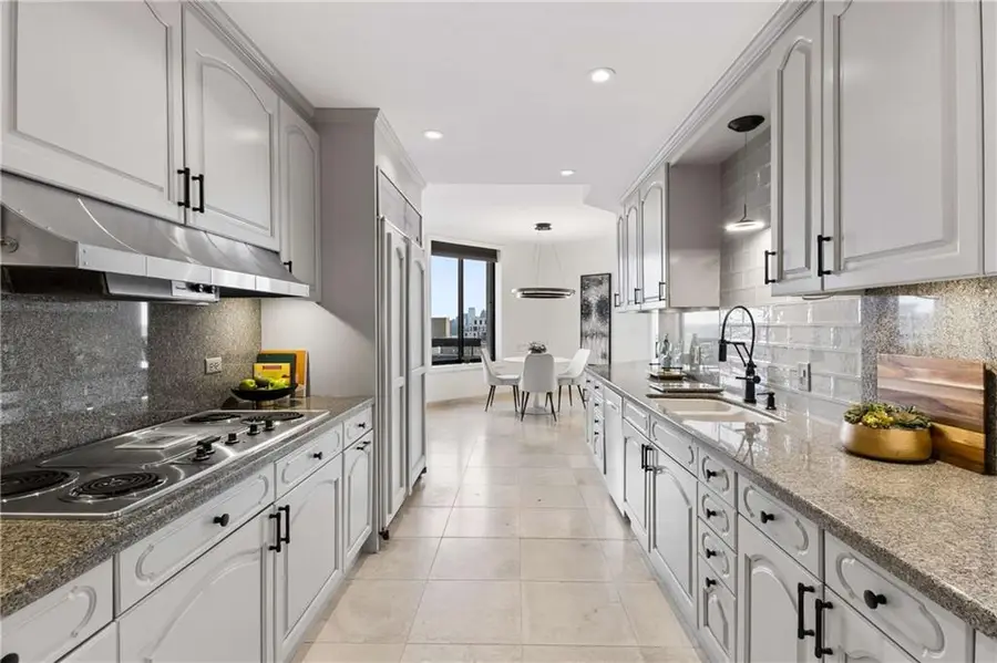 2660 Peachtree Road Nw #23A, Atlanta, GA 30305 - #3