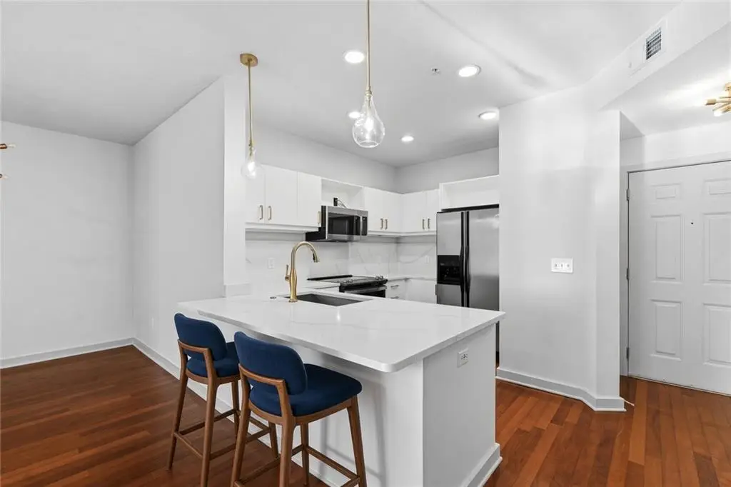 390 17th Street Nw #4052, Atlanta, GA 30363 - #1