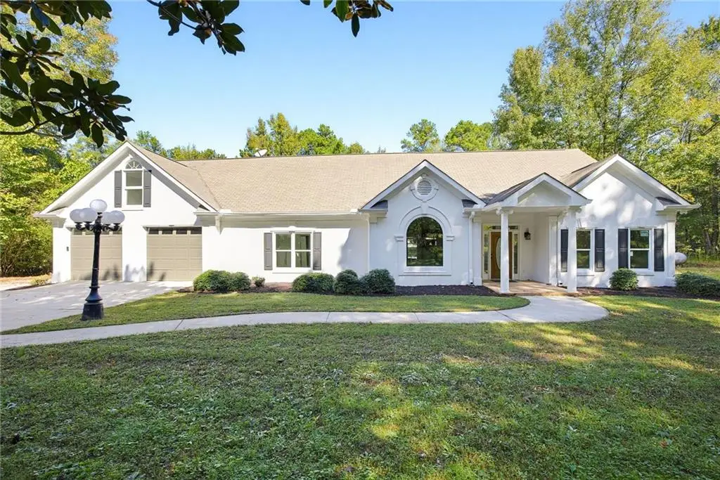 555 Brinkley Road, Powder Springs, GA 30127 - #1