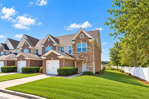 322 Village Drive, Loganville, GA 30052
