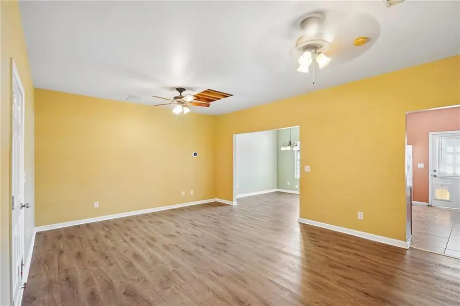 322 Village Drive, Loganville, GA 30052 - #3