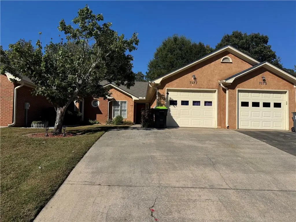7177 Woodridge Lane, Union City, GA 30291 - #1