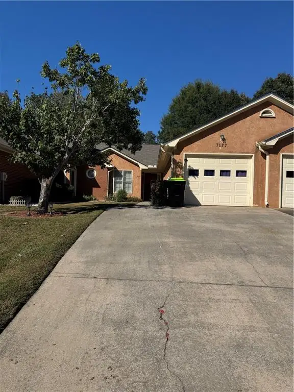 7177 Woodridge Lane, Union City, GA 30291 - #2
